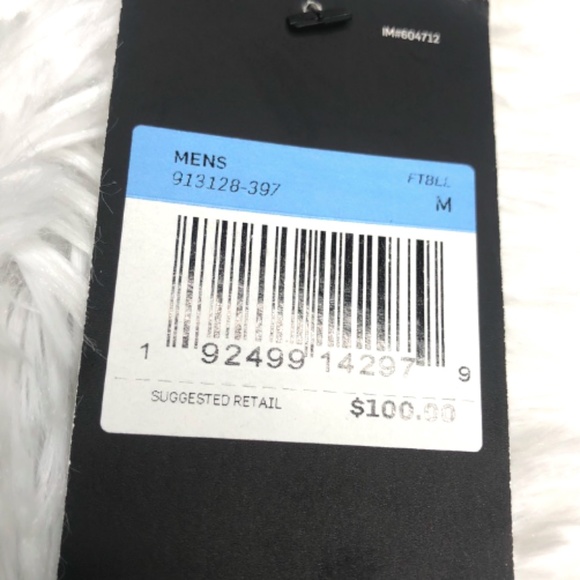 Nike NFL Sam Darnold Football Jersey On Field - Picture 6 of 6